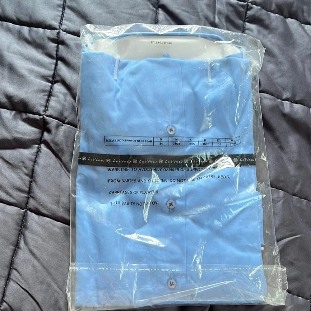 Le Vinas Men's Blue Shirt - Picture 2 of 4
